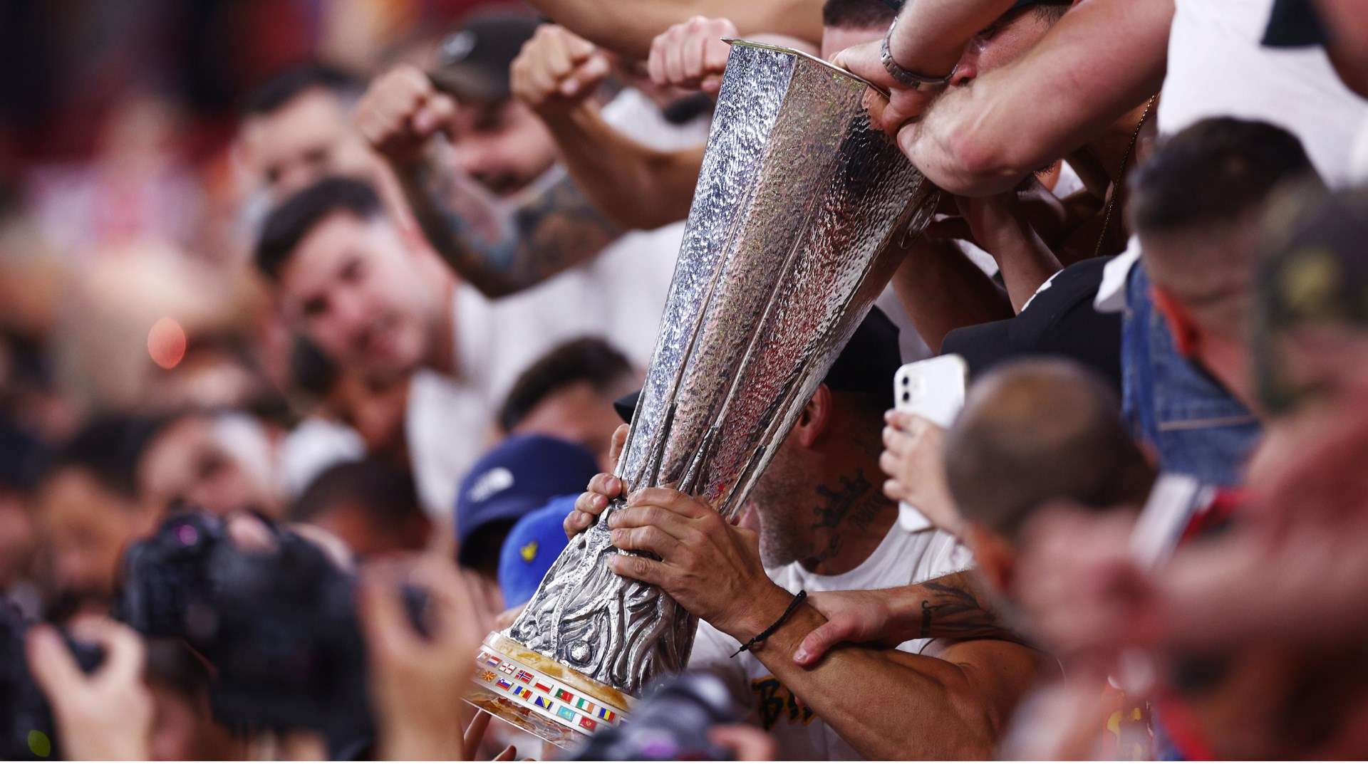 够咬紧牙关 够咬紧牙关